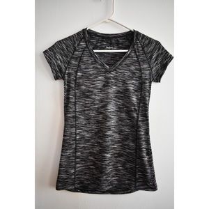 Gym / workout shirt women’s (never worn!)